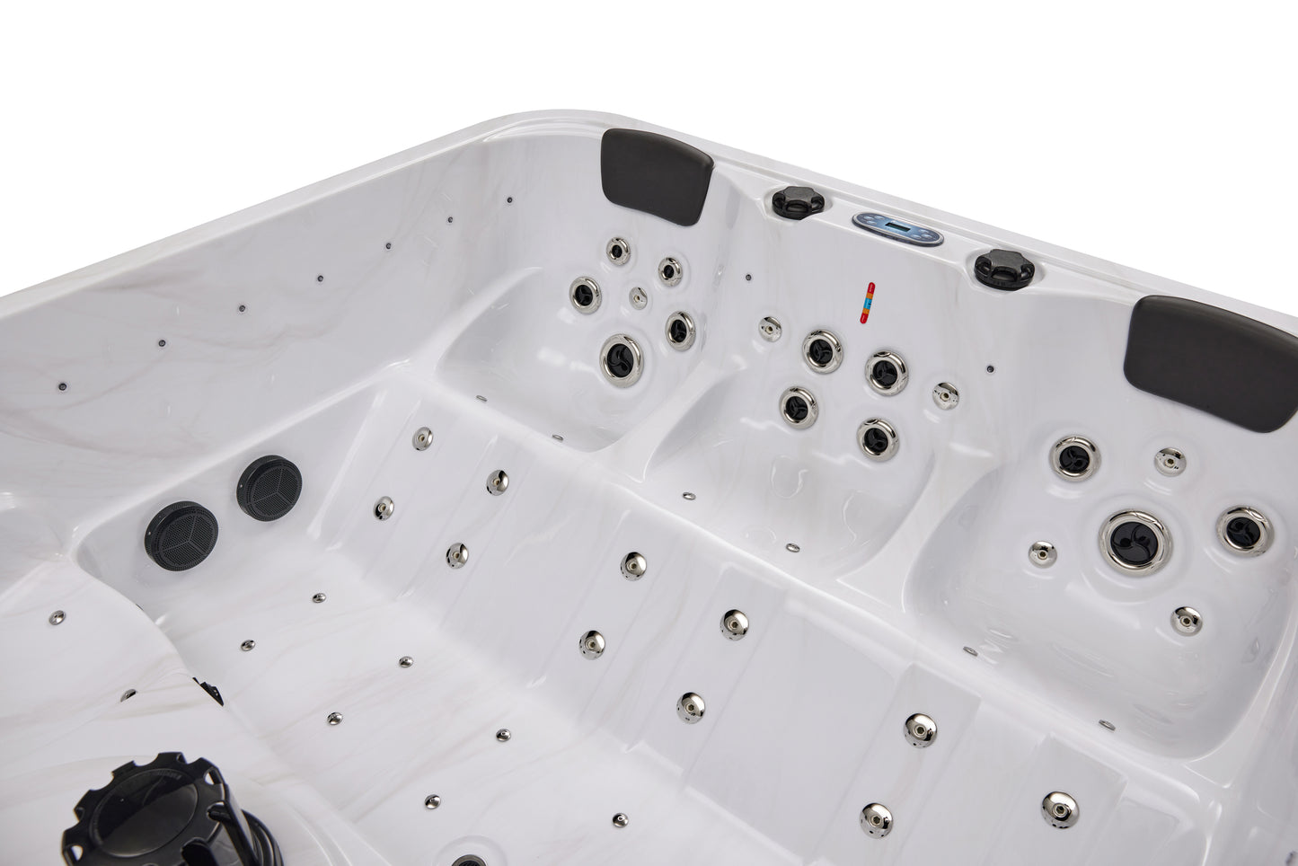 Luxury Spas Social Hot Tub for 5 people
