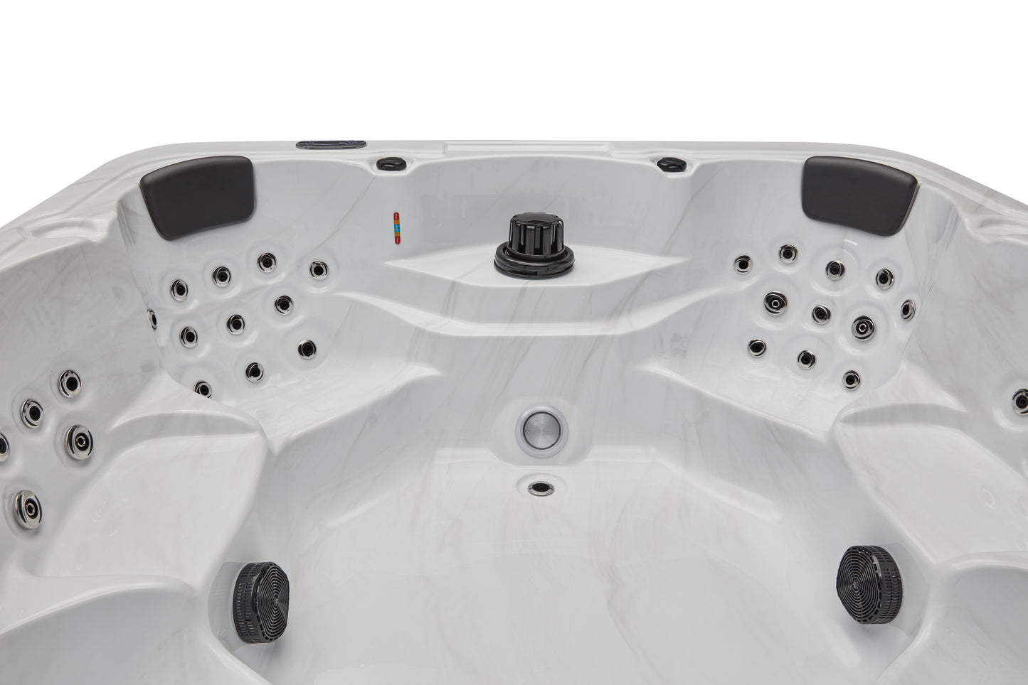Luxury Spas Denali Hot Tub for 7 people