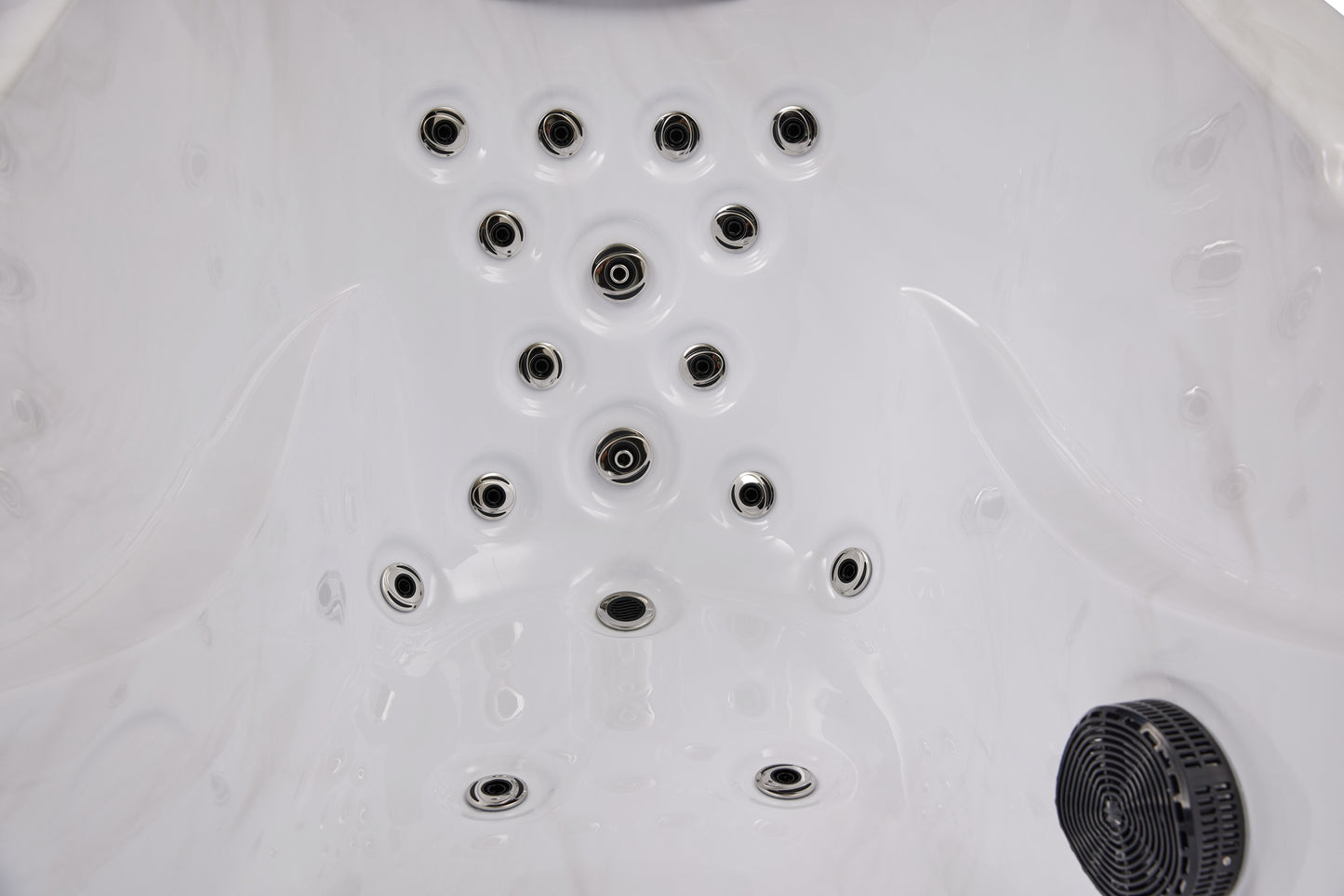 Luxury Spas Solo Hot Tub for 1 person