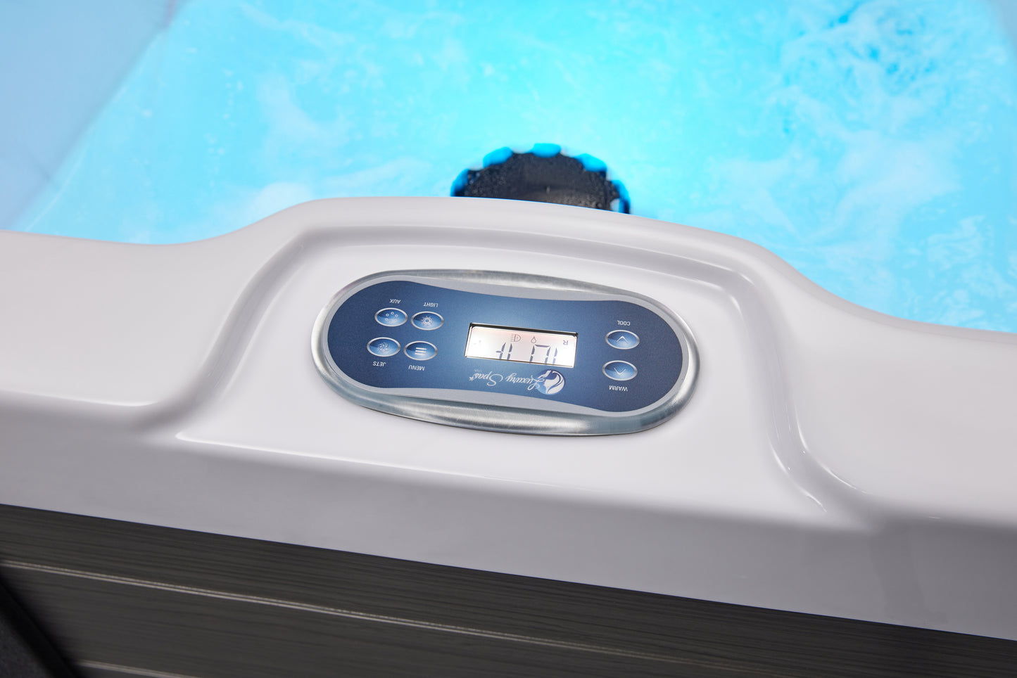 Luxury Spas Largo Hot Tub for 3 people
